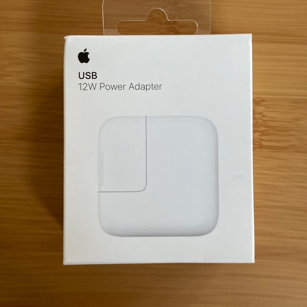 NWT Apple 12W USB power adapter, compatible with Watches, iPhone, iPad and iPod